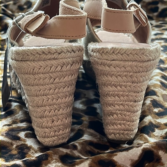 Brand New TOMS Natural Oxford Leather Neutral Espadrille Wedge Slingback Sandals - Picture 8 of 14